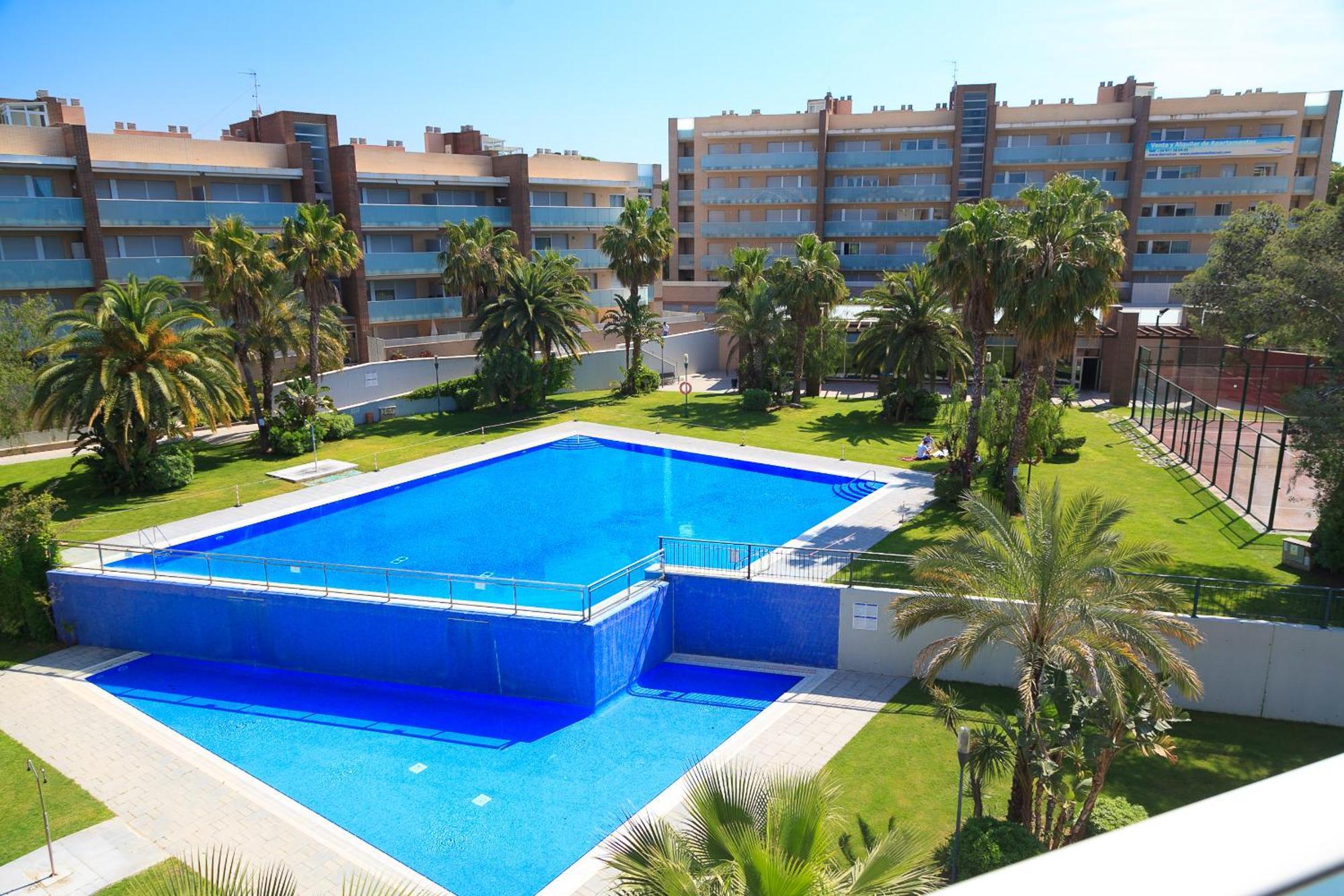 Uhc Spa Aqquaria Family Complex Salou Room photo